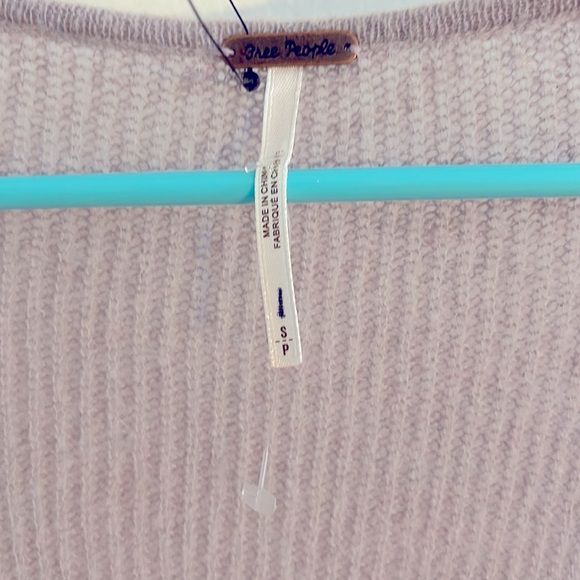 Free People, longsleeve, sheer sweater, plunging neckline, go out and wow them👀 - Picture 3 of 7